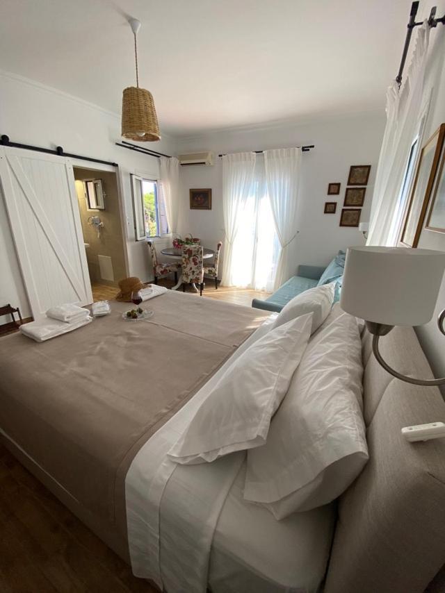 Reginas Apartments Ixiá Kültér fotó