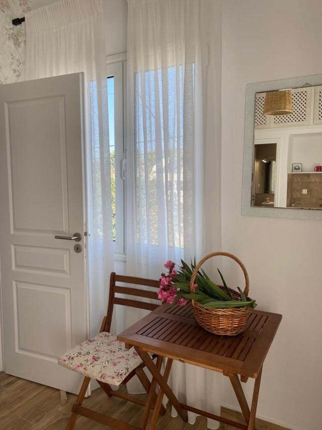 Reginas Apartments Ixiá Kültér fotó